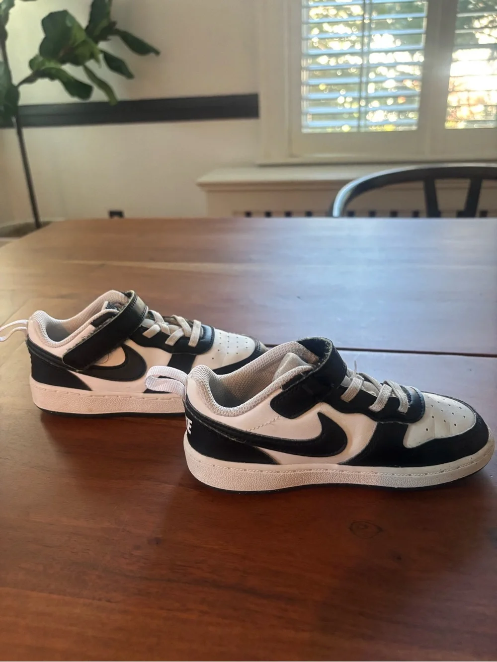 Nike Low Court Borough Recraft boys size 10